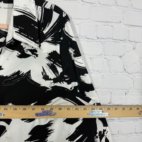 Catherines Tunic Blouse Women Plus 1X Black White Roll Tab Sleeve Abstract Artsy - Picture 7 of 8